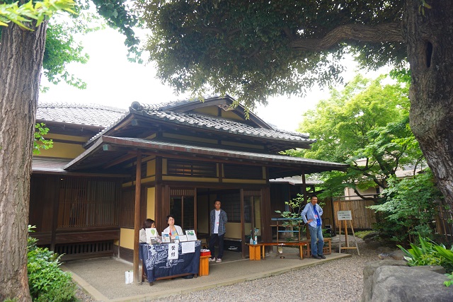 kurasinomiti 文京区観光名所「旧安田楠雄邸庭園」千駄木の魅力とは？