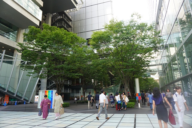 dosankopuraza 時代は中古物件？時代の潮流に乗るため超大物政治家の話を聞きに行った。