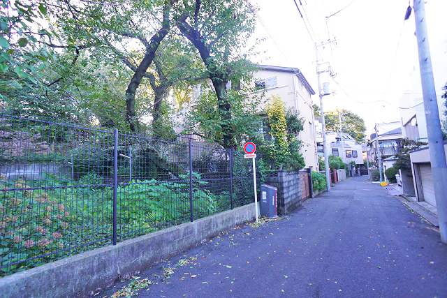 sediment-disaster 文京区で土砂災害の恐れ!?台風直撃前に来た緊急速報メール