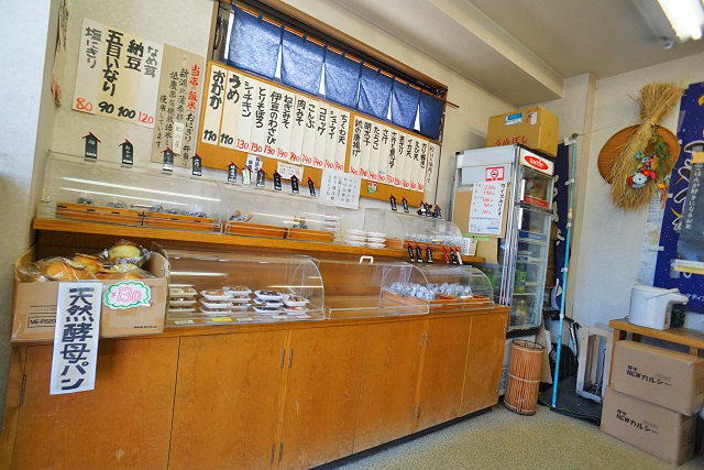 DSC03955 お昼には売り切れ！白山にあるお米屋さんが作るおにぎりが美味過ぎる