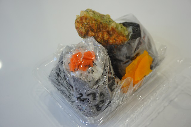 DSC03955 お昼には売り切れ！白山にあるお米屋さんが作るおにぎりが美味過ぎる